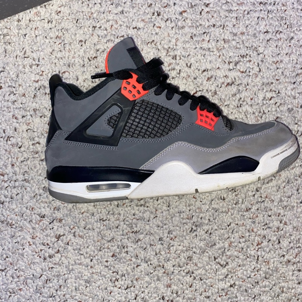 Jordan 4 Retro Infrared